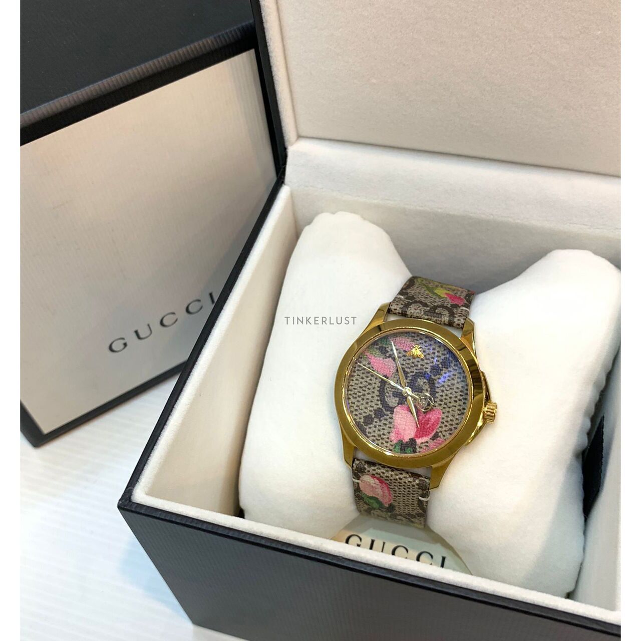 ★関税送料込★G-Timeless Ladies Pink Blooms Print YA1264038 GUCCI YA1264038 G-Timeless Pink Blooms Print Dial 126.4